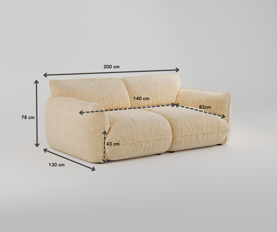 Beigefarbenes Sofa mit den angegebenen Maßen: 200x130x78 cm, Sitzfläche 140x83 cm, Sitzhöhe 43 cm.